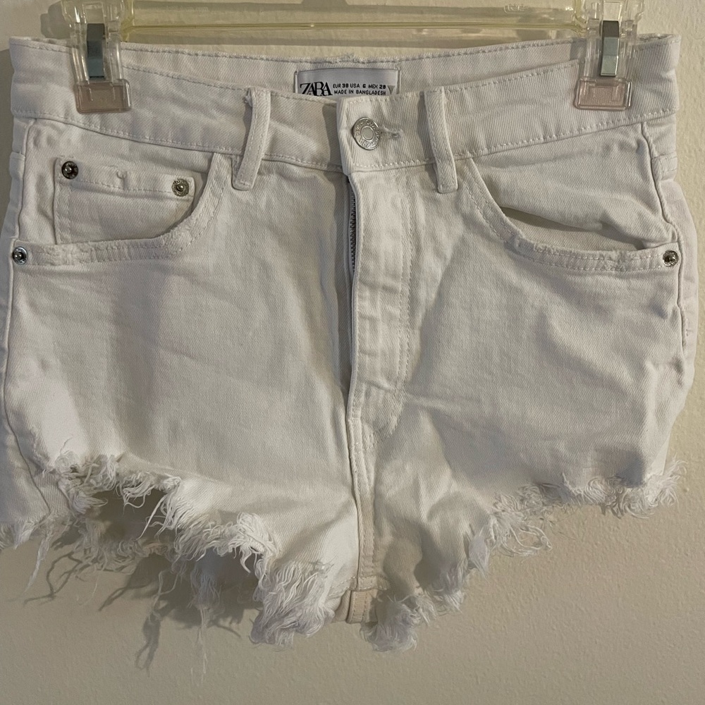 Perfect white short shorts ❤️‍🔥💥💥